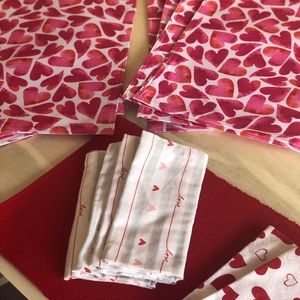 Valentine’s Day Pink & Red Heart Placemat Set